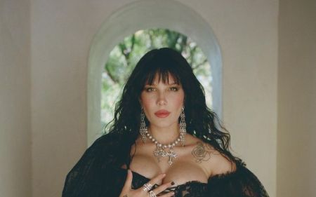 Halsey dated rapper G-Eazy.